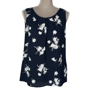LOFT Outlet Navy White Floral Sleeveless Blouse | Size S | Pleated Scoop Neck